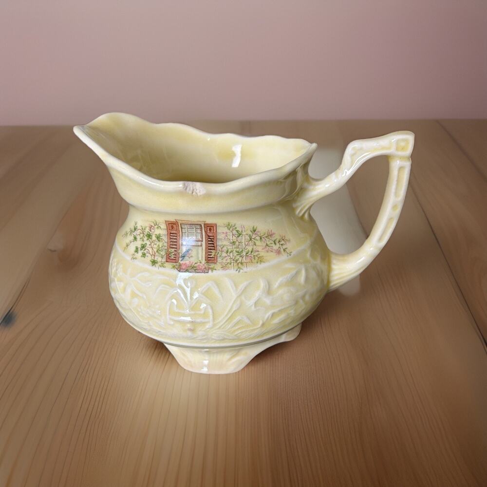 Adorable Mount Clemens Creamer Made In USA. 10oz Read Description For Condition.